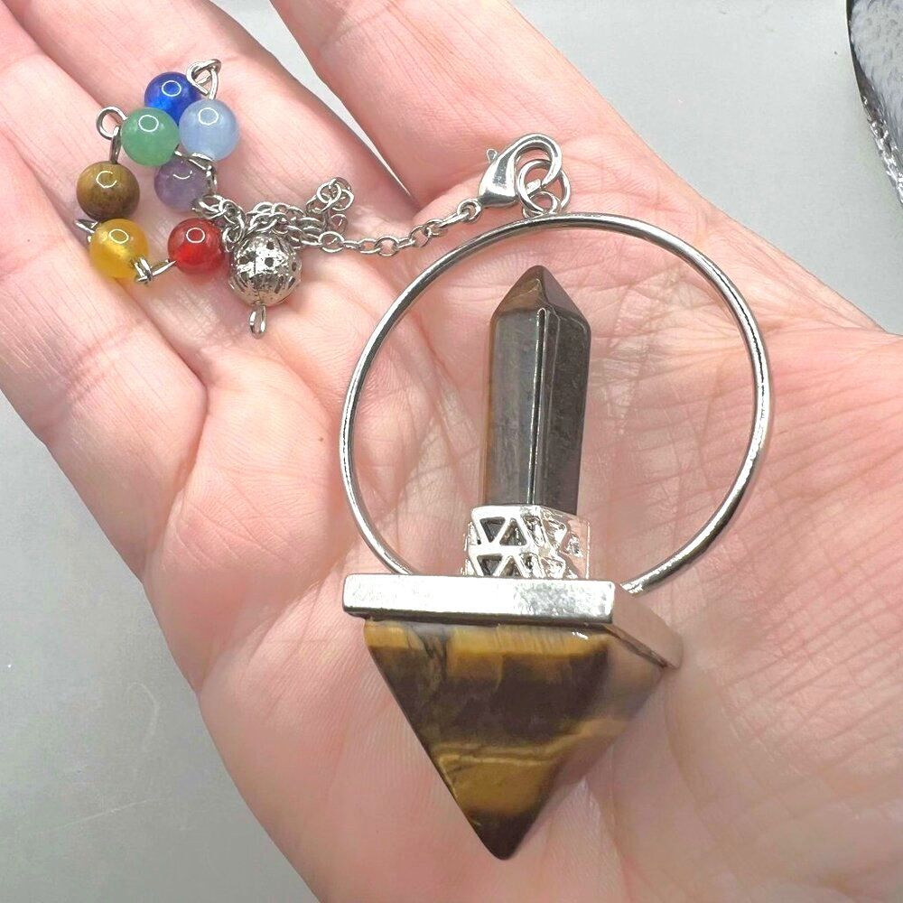 Tiger Eye Pendulum with Chakra Chain - NWOT